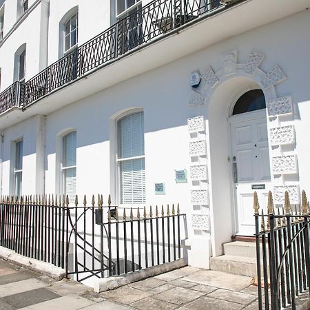 Sovereign House - Close To Harbour With Parking Торки Екстериор снимка