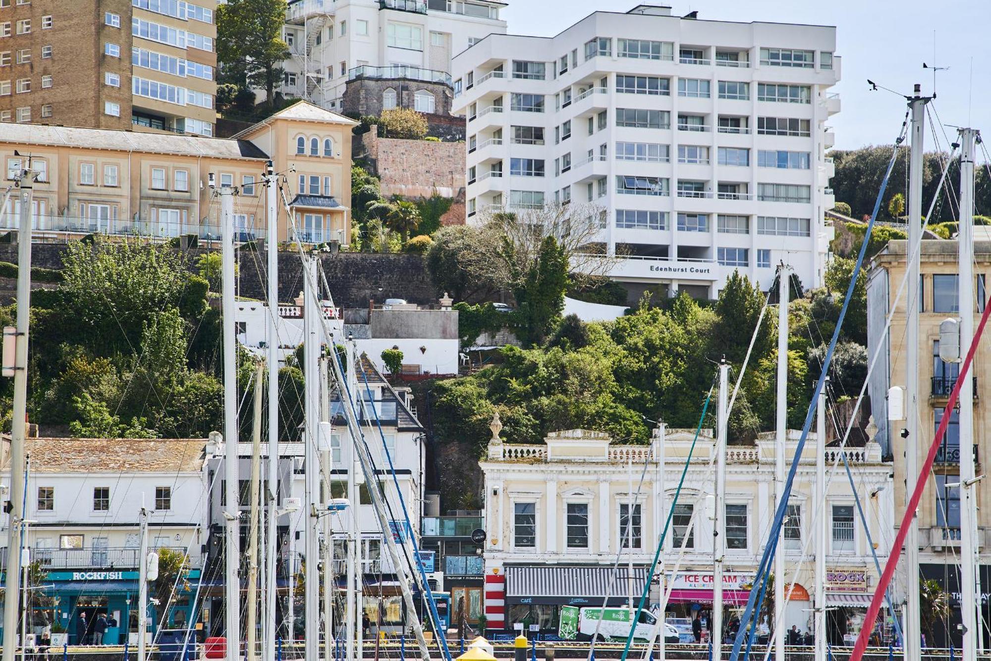 Sovereign House - Close To Harbour With Parking Торки Екстериор снимка